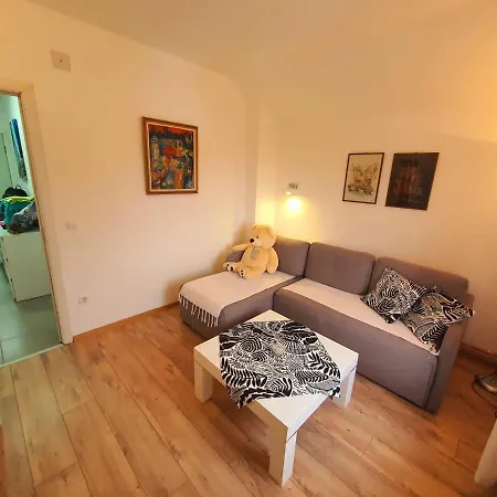 Διαμέρισμα Ispod Duge *