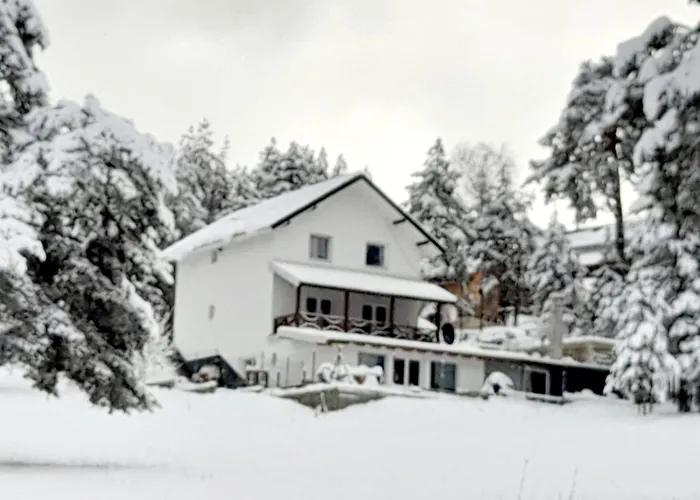 Ispod Duge Dobroselica