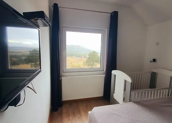 Ispod Duge Appartement Dobroselica